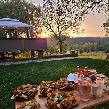 Bozska Usedlost Country house Prackov
