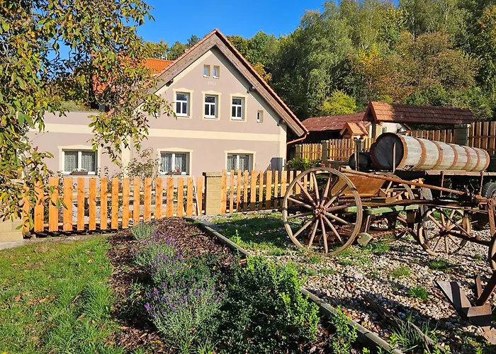 Venkovský dům Božská Usedlost Loktuse